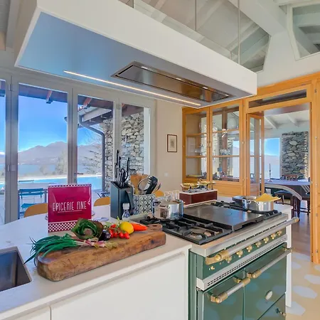 Paradis Relais Infinity Pool Lake View Βίλα Belgirate