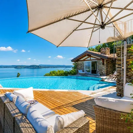 Villa Paradis Relais Infinity Pool View