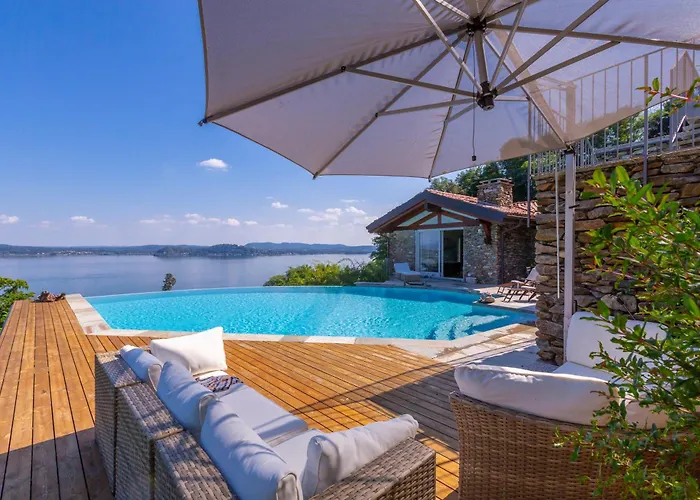 Paradis Relais Infinity Pool View Vila